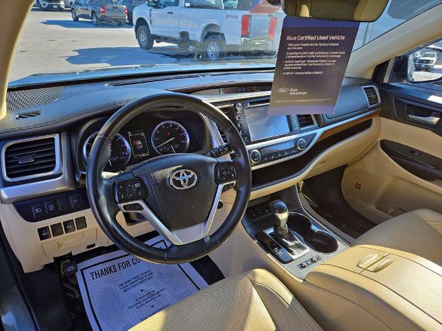 Used 2018 Toyota Highlander Limited image 15