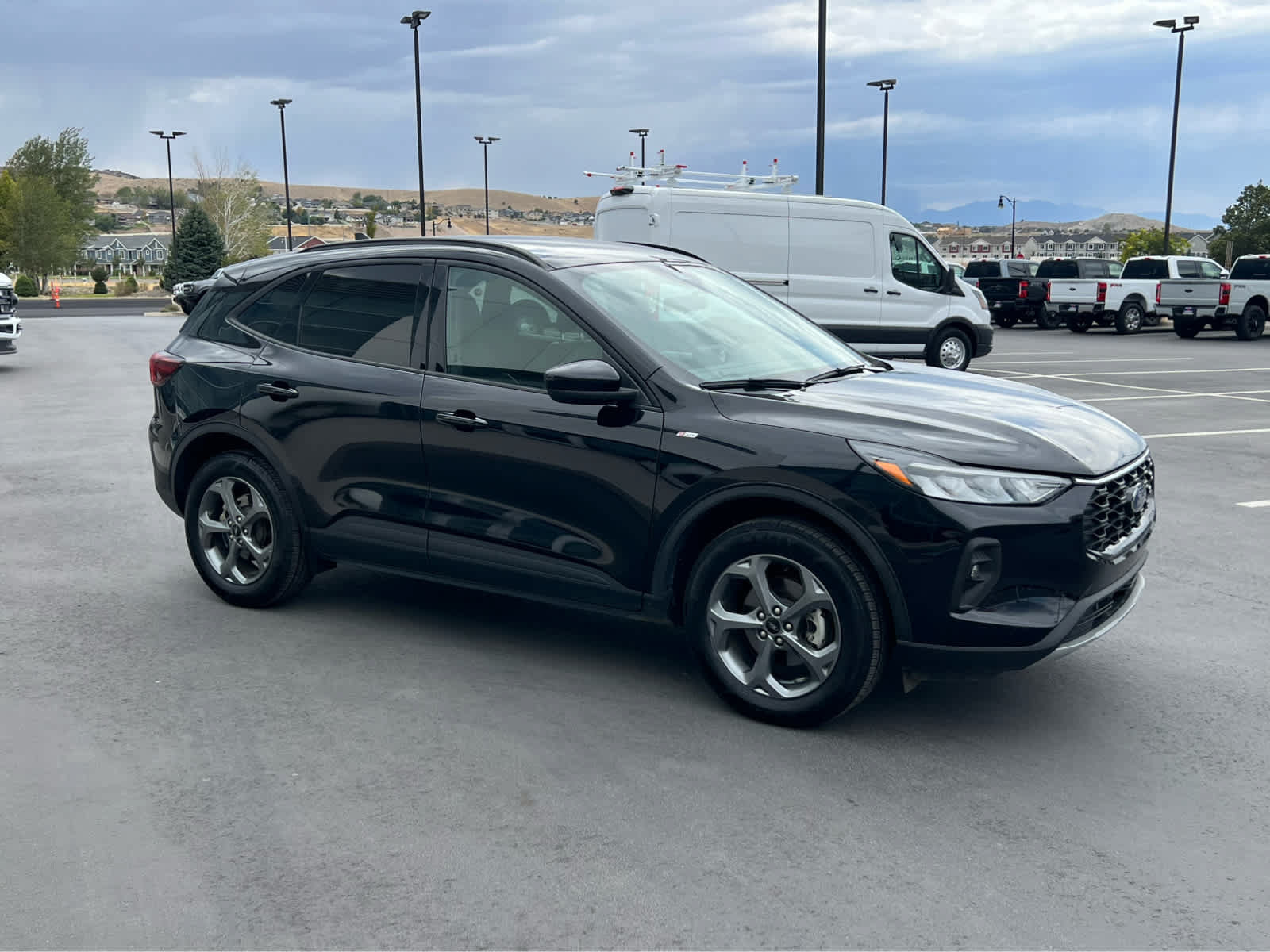 Certified 2025 Ford Escape ST-Line Select AWD/4WD image 5