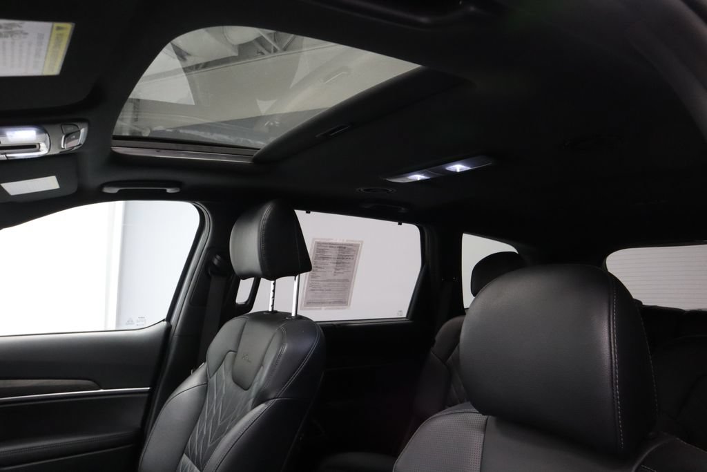 Used 2024 Kia Telluride EX X-Line AWD/4WD image 35