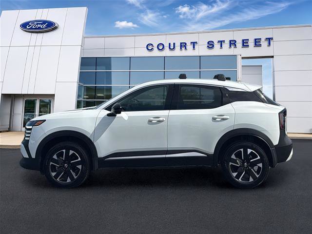 Used 2026 Nissan Kicks SR FWD image 8
