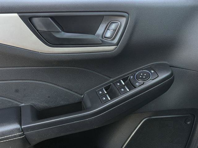 Certified 2022 Ford Escape S FWD image 21