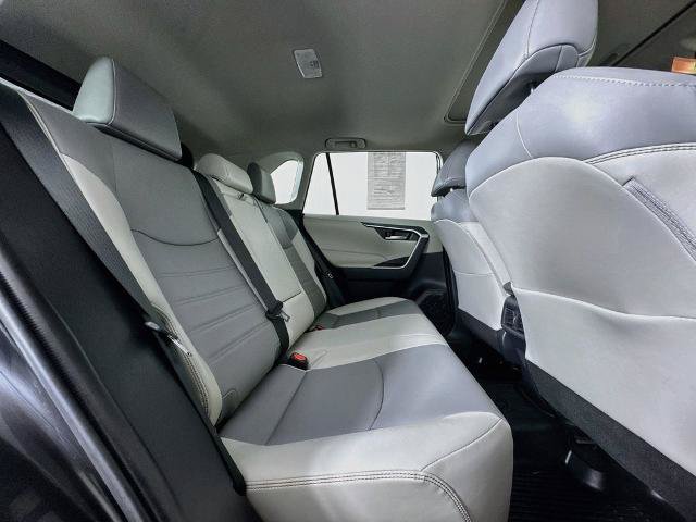 Used 2019 Toyota RAV4 XLE Premium w/ Cold Weather Package AWD/4WD image 27
