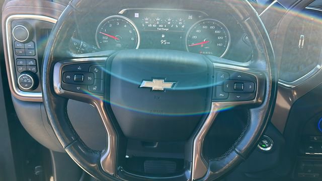 Used 2019 Chevrolet Silverado 1500 High Country w/ Technology Package image 20