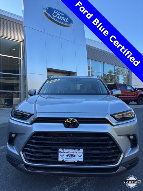 Used 2024 Toyota Grand Highlander Platinum image 2