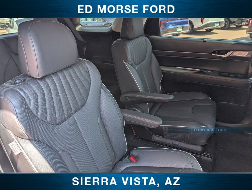 Used 2025 Hyundai Palisade Limited AWD/4WD image 14