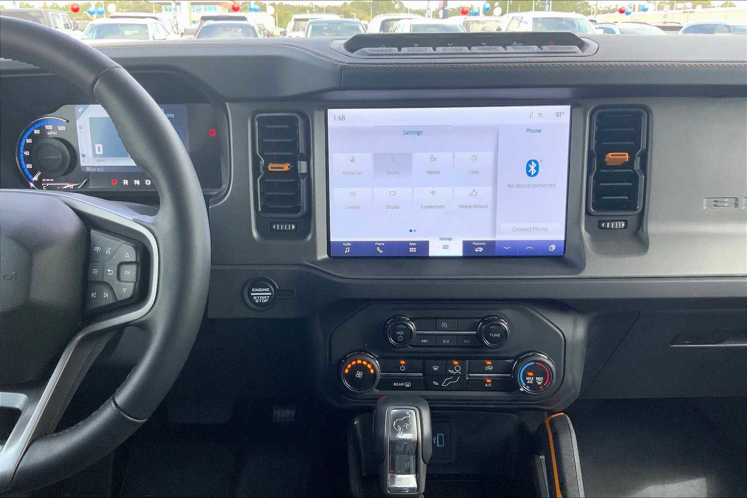 Certified 2024 Ford Bronco Badlands image 8