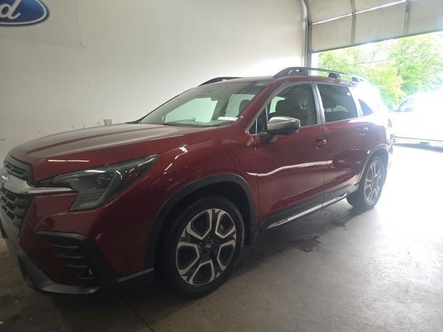 Used 2023 Subaru Ascent Limited w/ Technology Package AWD/4WD image 32