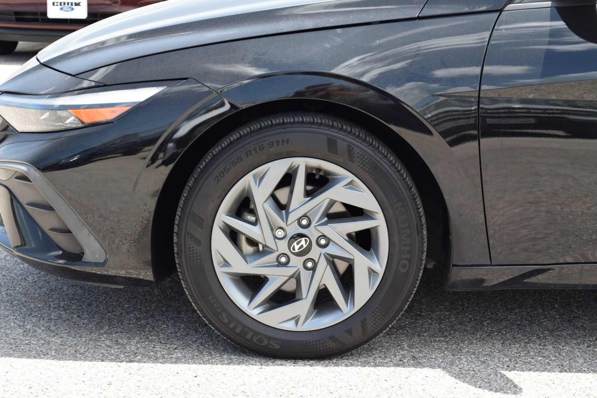 Used 2024 Hyundai Elantra SEL FWD image 25