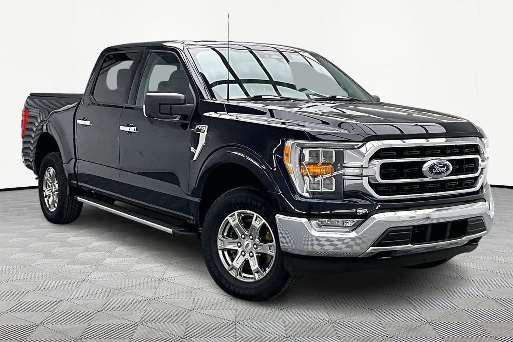 Certified 2023 Ford F150 XLT w/ Equipment Group 302A High image 5