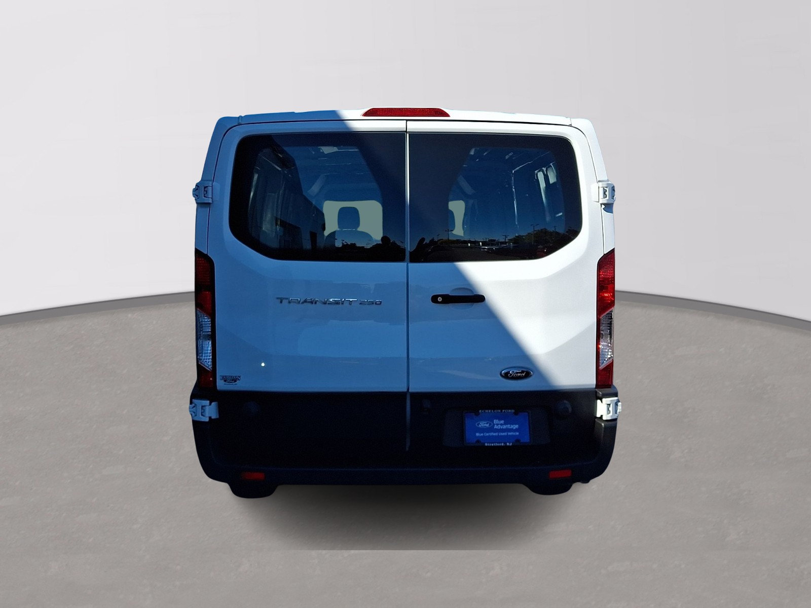 Certified 2020 Ford Transit 250 Low Roof RWD image 5