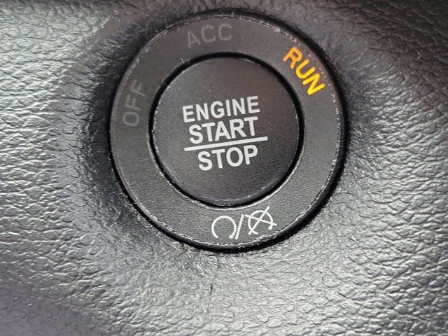 Used 2017 Jeep Cherokee High Altitude w/ Technology Group image 30