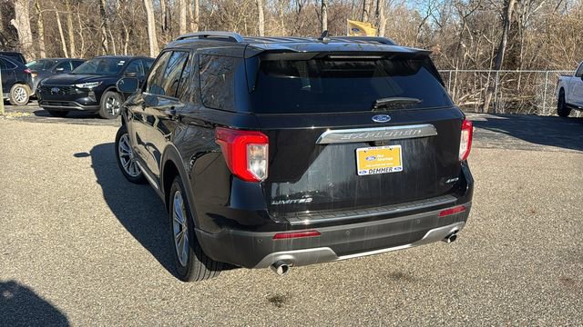Certified 2023 Ford Explorer Limited w/ Equipment Group 301A image 3