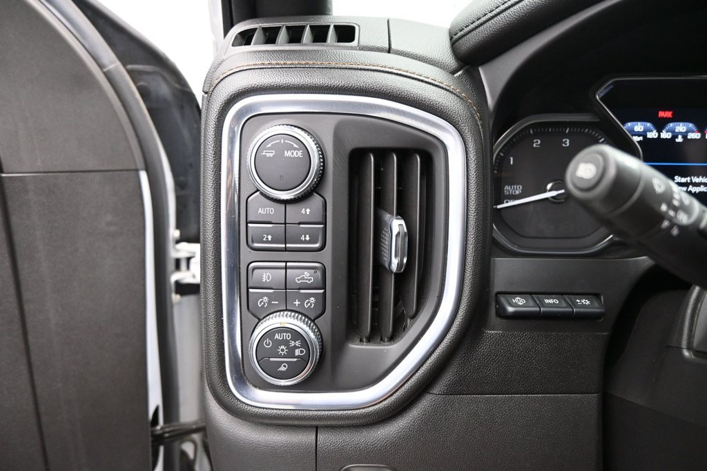 Used 2021 GMC Sierra 1500 AT4 w/ AT4 Value Package AWD/4WD image 14