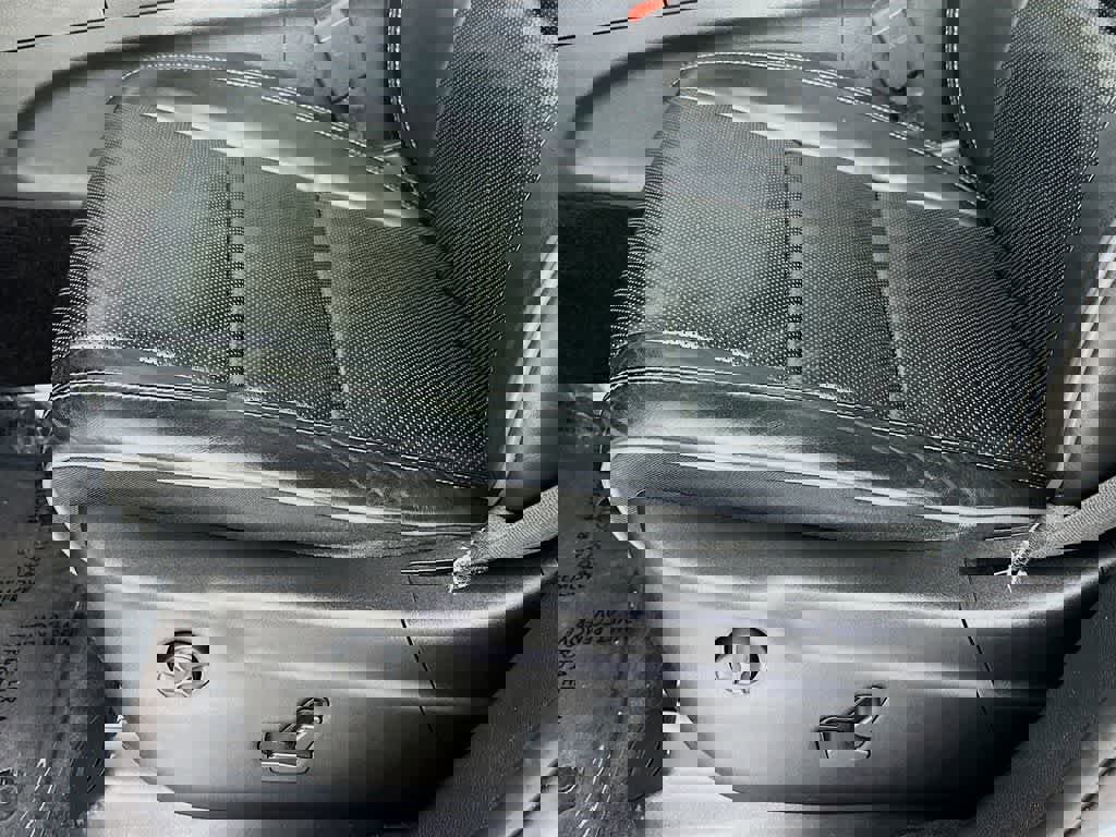 Used 2019 Jeep Grand Cherokee Overland image 29