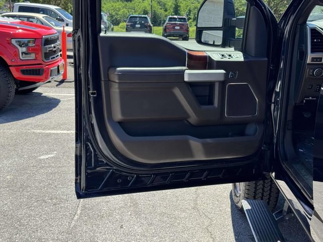 Certified 2022 Ford F350 King Ranch w/ King Ranch Ultimate Package AWD/4WD image 14
