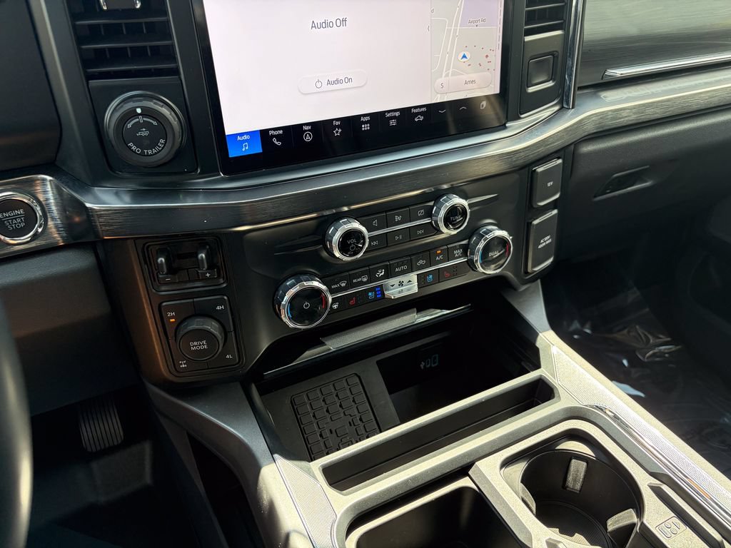 Certified 2024 Ford F250 Lariat w/ Lariat Ultimate Package AWD/4WD image 21
