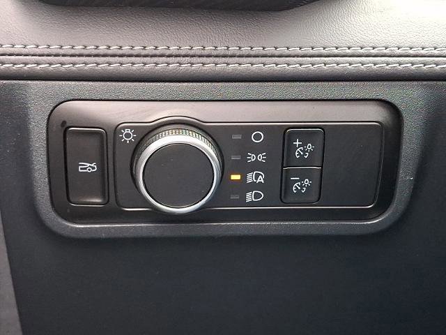 Certified 2024 Ford Mustang Premium image 23