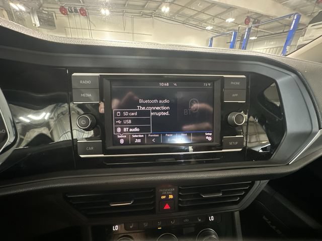 Used 2019 Volkswagen Jetta SE FWD image 16
