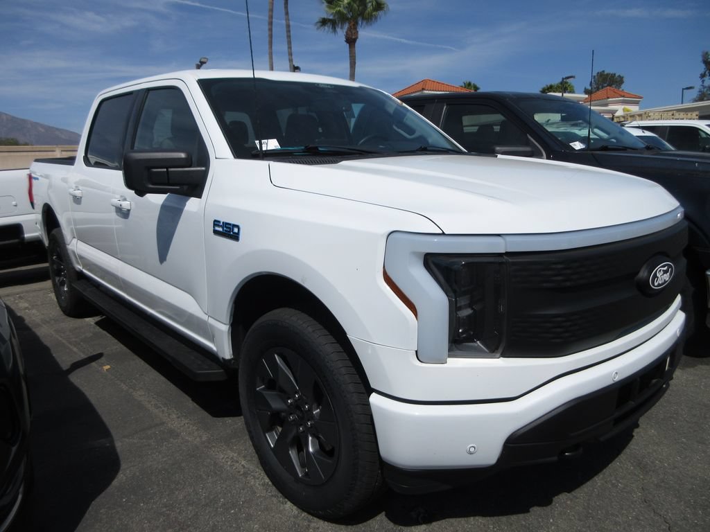 Certified 2024 Ford F150 Lightning Flash AWD/4WD image 4