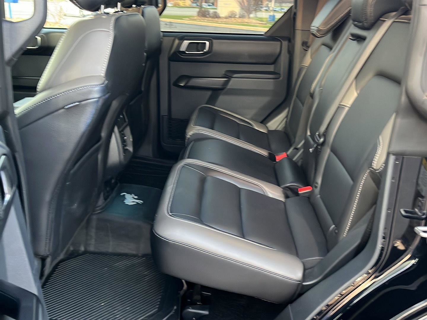 Certified 2025 Ford Bronco Outer Banks AWD/4WD image 15