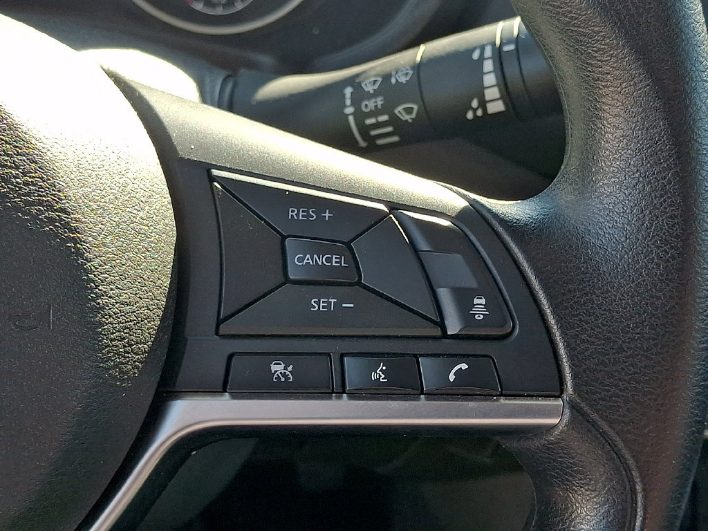 Used 2025 Nissan Sentra SV FWD image 20