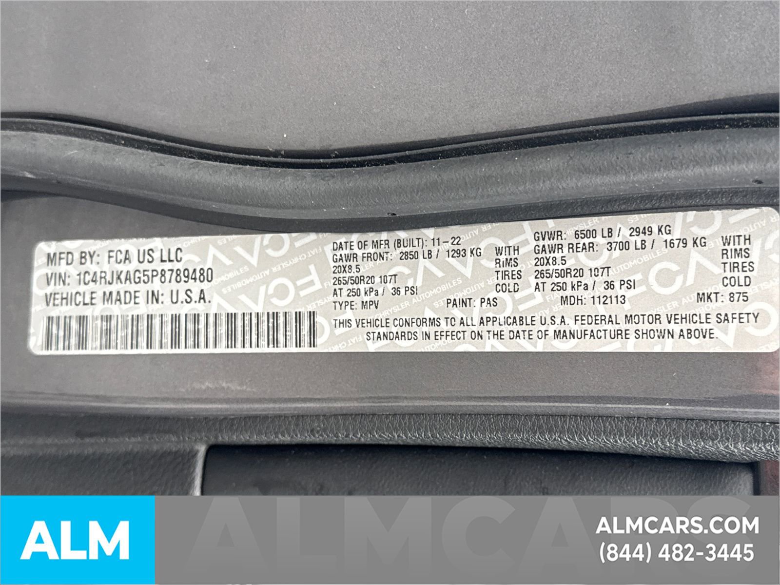 Used 2023 Jeep Grand Cherokee L Laredo image 42