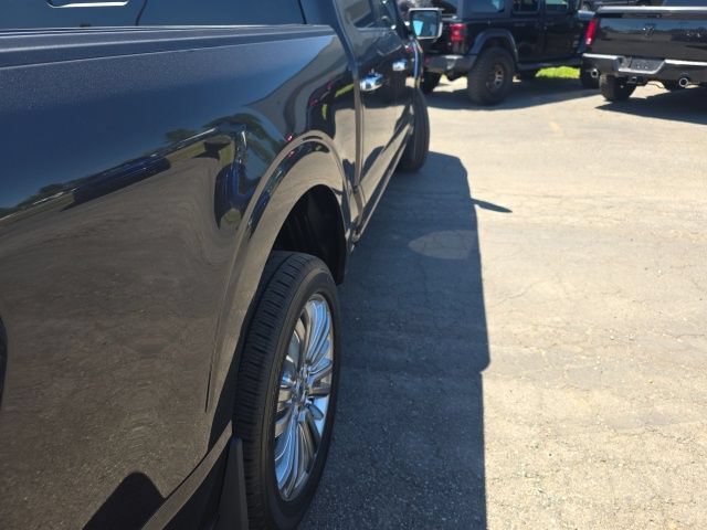 Certified 2024 Ford F150 Platinum w/ Equipment Group 703A Plus AWD/4WD image 7
