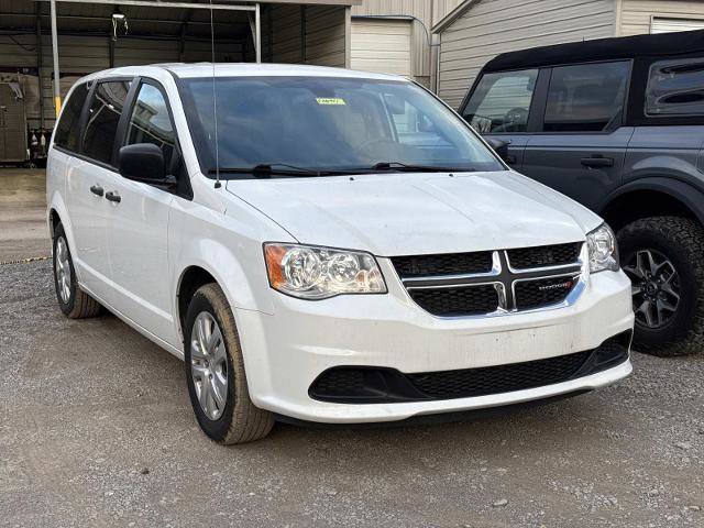 Used 2020 Dodge Grand Caravan SE image 2