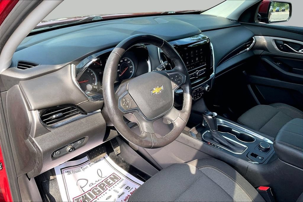 Used 2020 Chevrolet Traverse LT FWD image 14