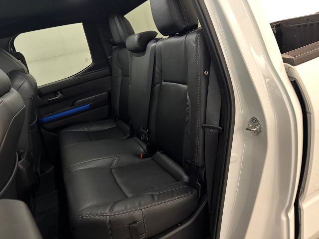 Used 2025 Toyota Tacoma TRD Sport image 32
