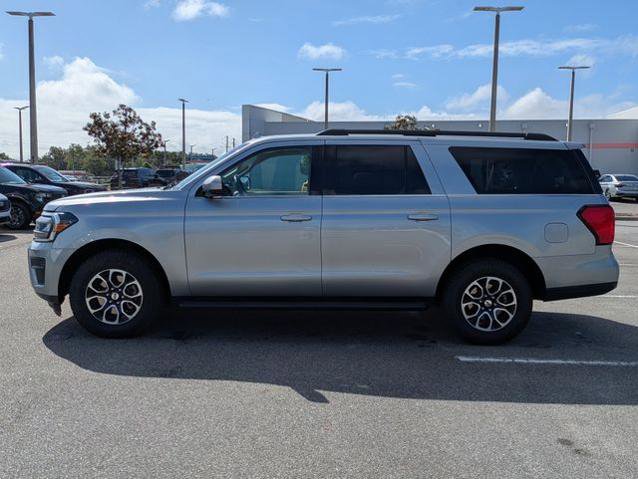 Certified 2024 Ford Expedition Max XLT RWD image 6