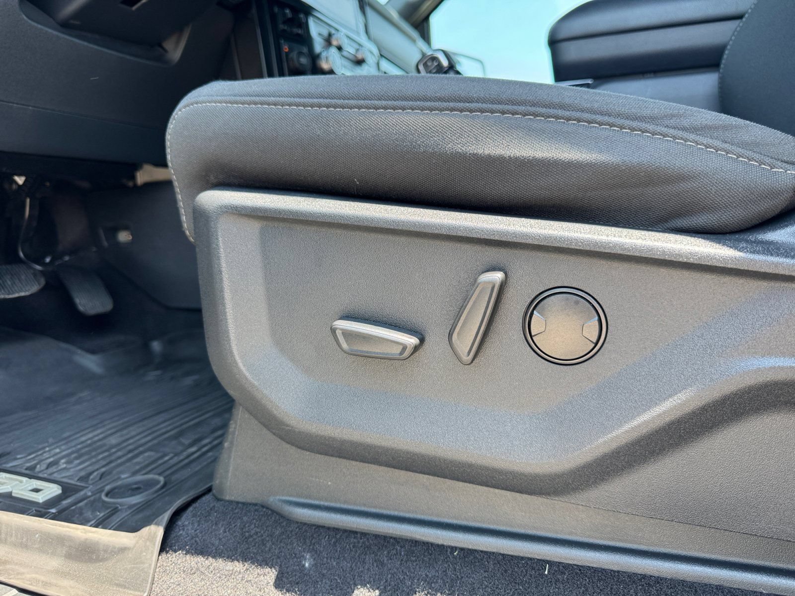 Certified 2023 Ford F150 XLT w/ Equipment Group 302A High AWD/4WD image 21
