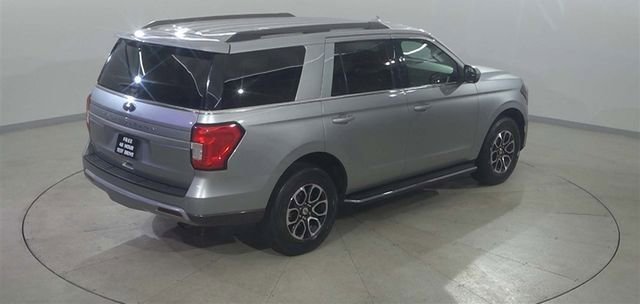 Certified 2023 Ford Expedition XLT image 17
