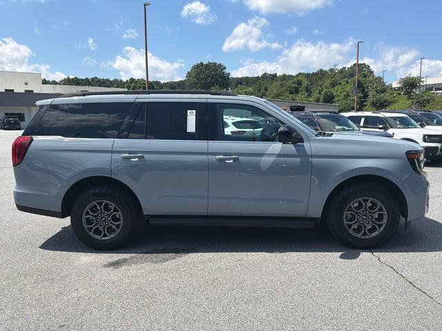 Certified 2025 Ford Expedition Active RWD image 9
