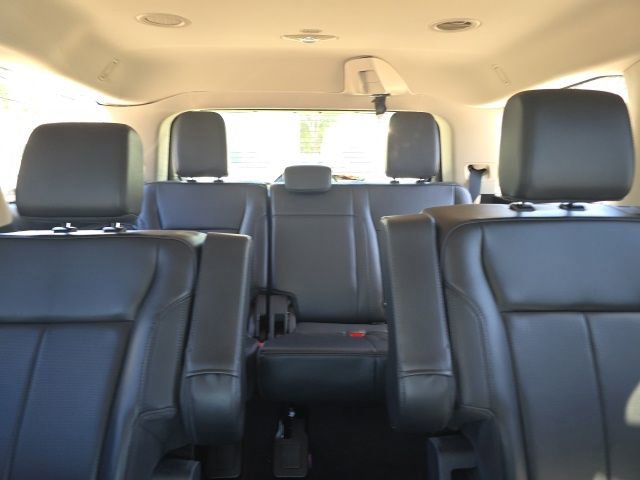 Certified 2022 Ford Expedition XLT RWD image 18