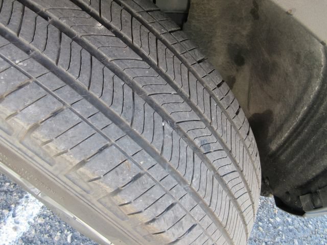 Certified 2025 Ford Escape ST-Line Select AWD/4WD image 34