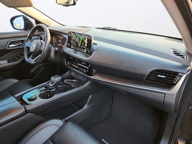 Used 2021 Nissan Rogue Platinum AWD/4WD image 21