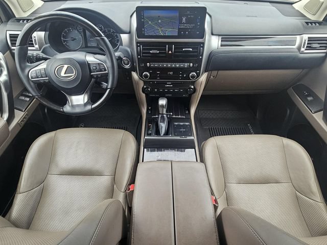 Used 2023 Lexus GX 460 Luxury w/ Sport Design Package AWD/4WD image 21