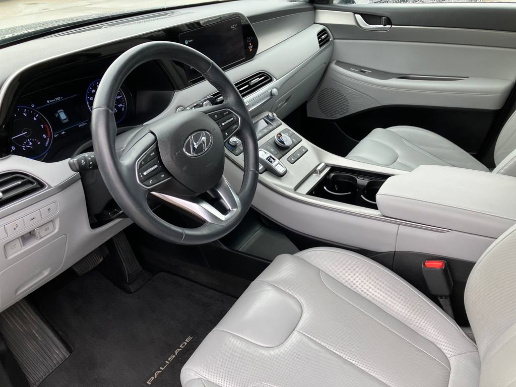 Used 2022 Hyundai Palisade SEL w/ Premium Package image 13