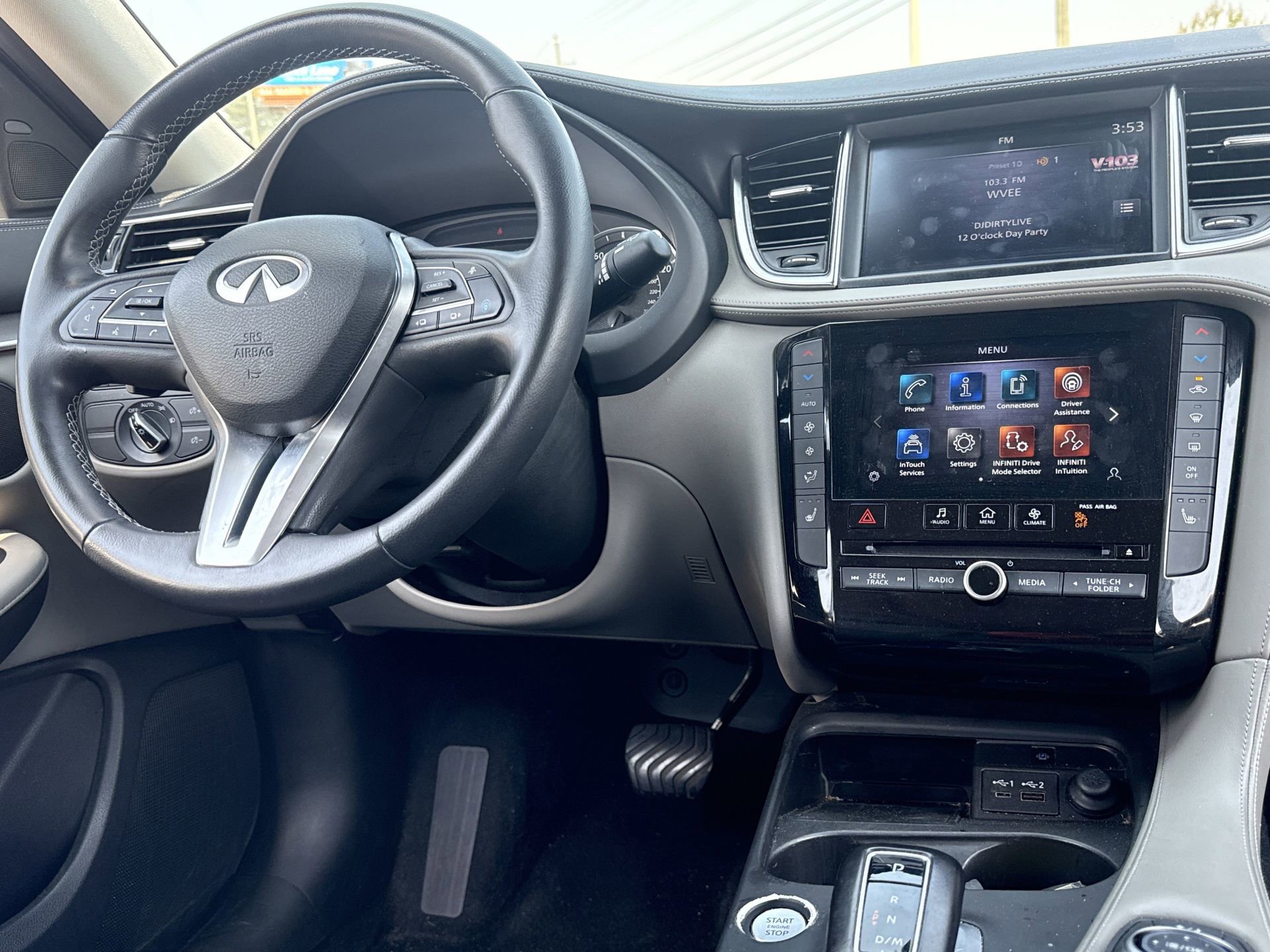 Used 2023 INFINITI QX50 Luxe image 3