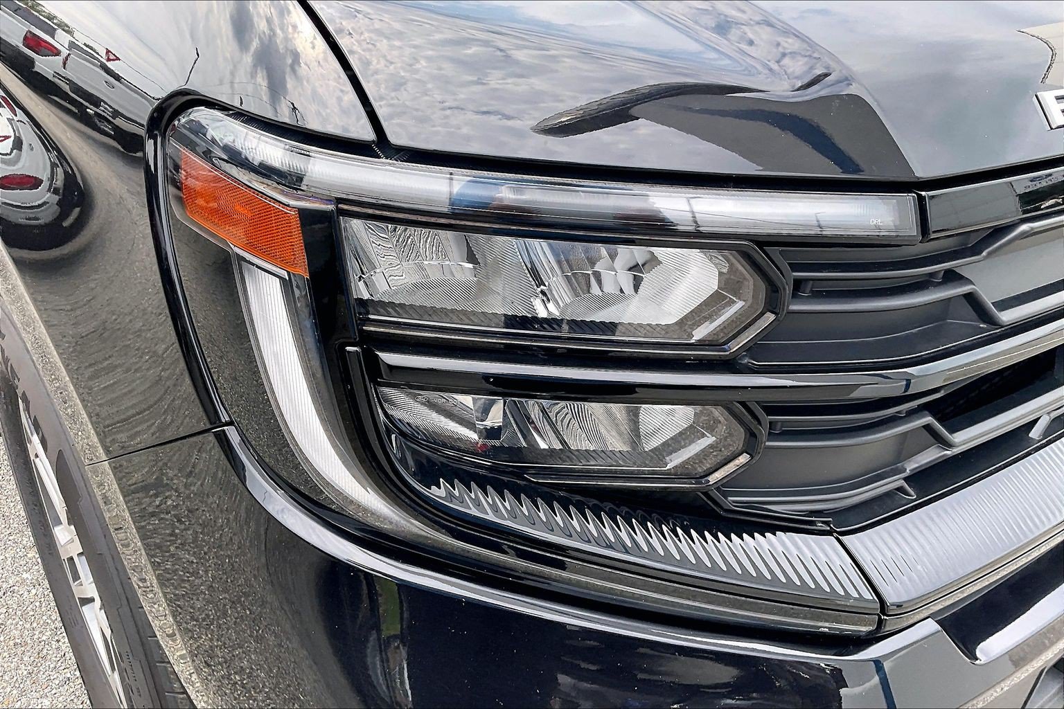 Certified 2025 Ford Expedition Active RWD image 27