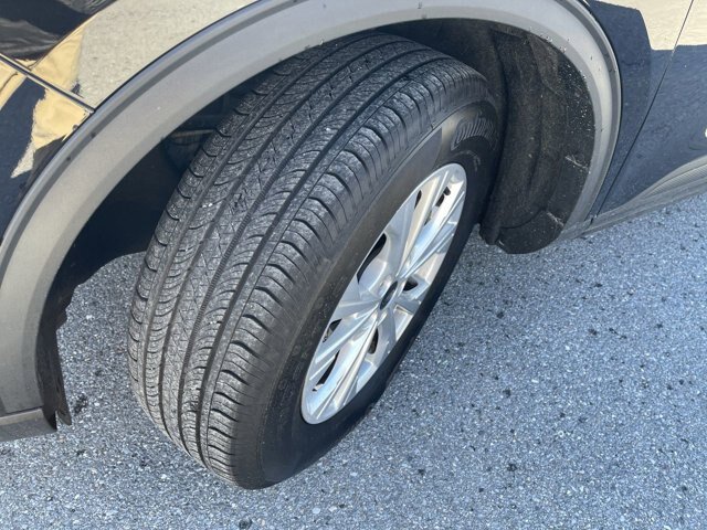 Certified 2023 Ford Escape Active AWD/4WD image 2