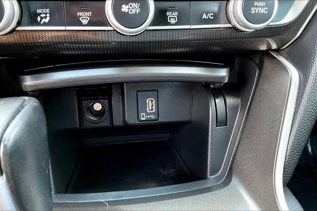 Used 2019 Honda Accord Sport image 18