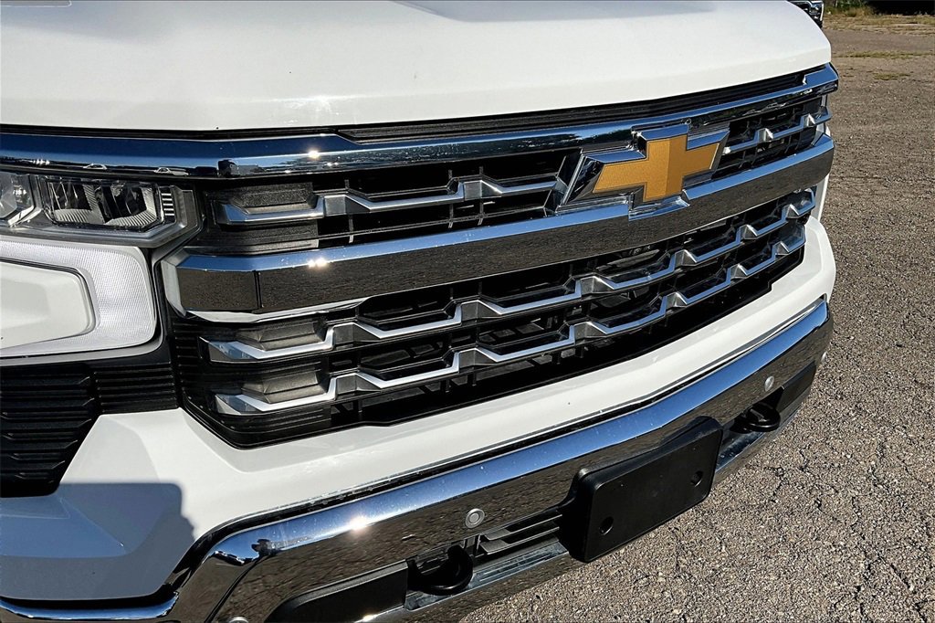 Used 2023 Chevrolet Silverado 1500 LTZ image 29