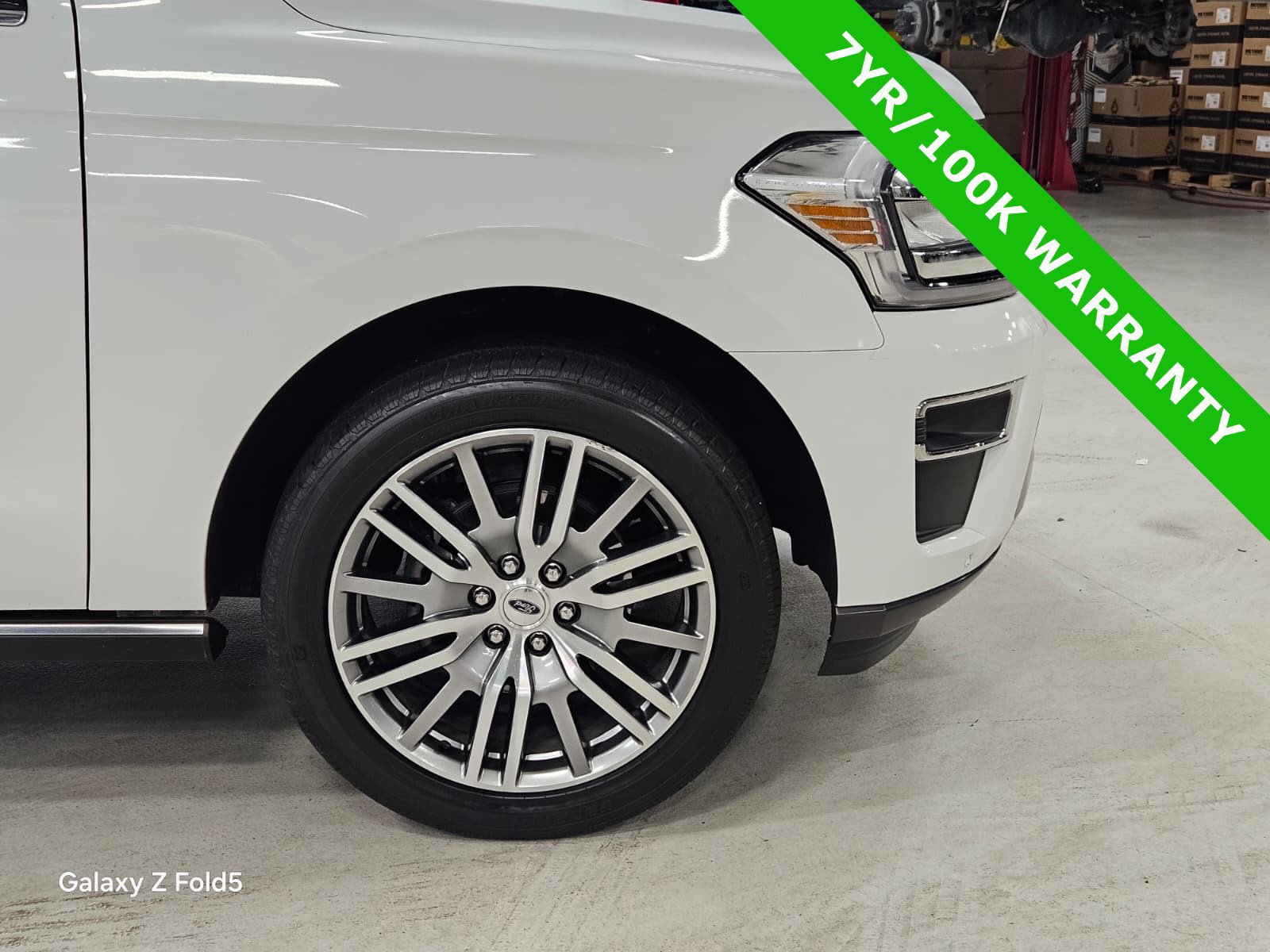 Certified 2024 Ford Expedition Limited image 11