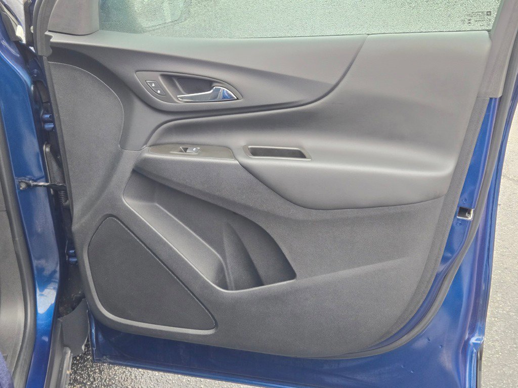 Used 2023 Chevrolet Equinox LT image 7