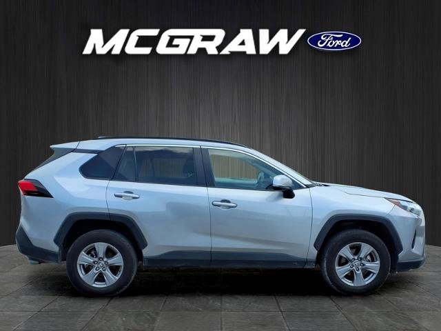 Used 2024 Toyota RAV4 XLE FWD image 7