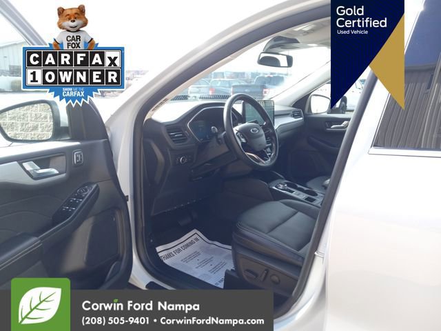 Certified 2025 Ford Escape Platinum image 11