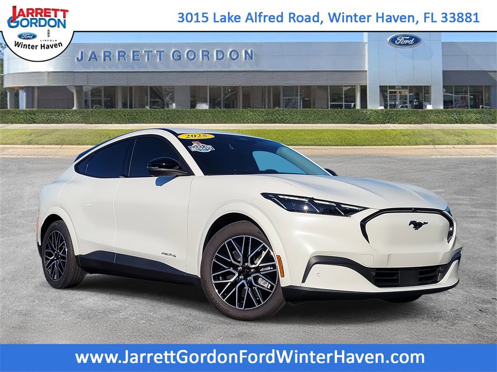 Certified 2025 Ford Mustang Mach-E Premium image 4