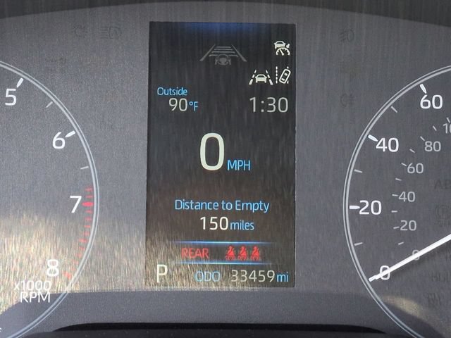 Used 2025 Toyota Corolla SE w/ Convenience Package FWD image 34
